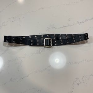 41.7” Eyelet Decor Metal Buckle Belt